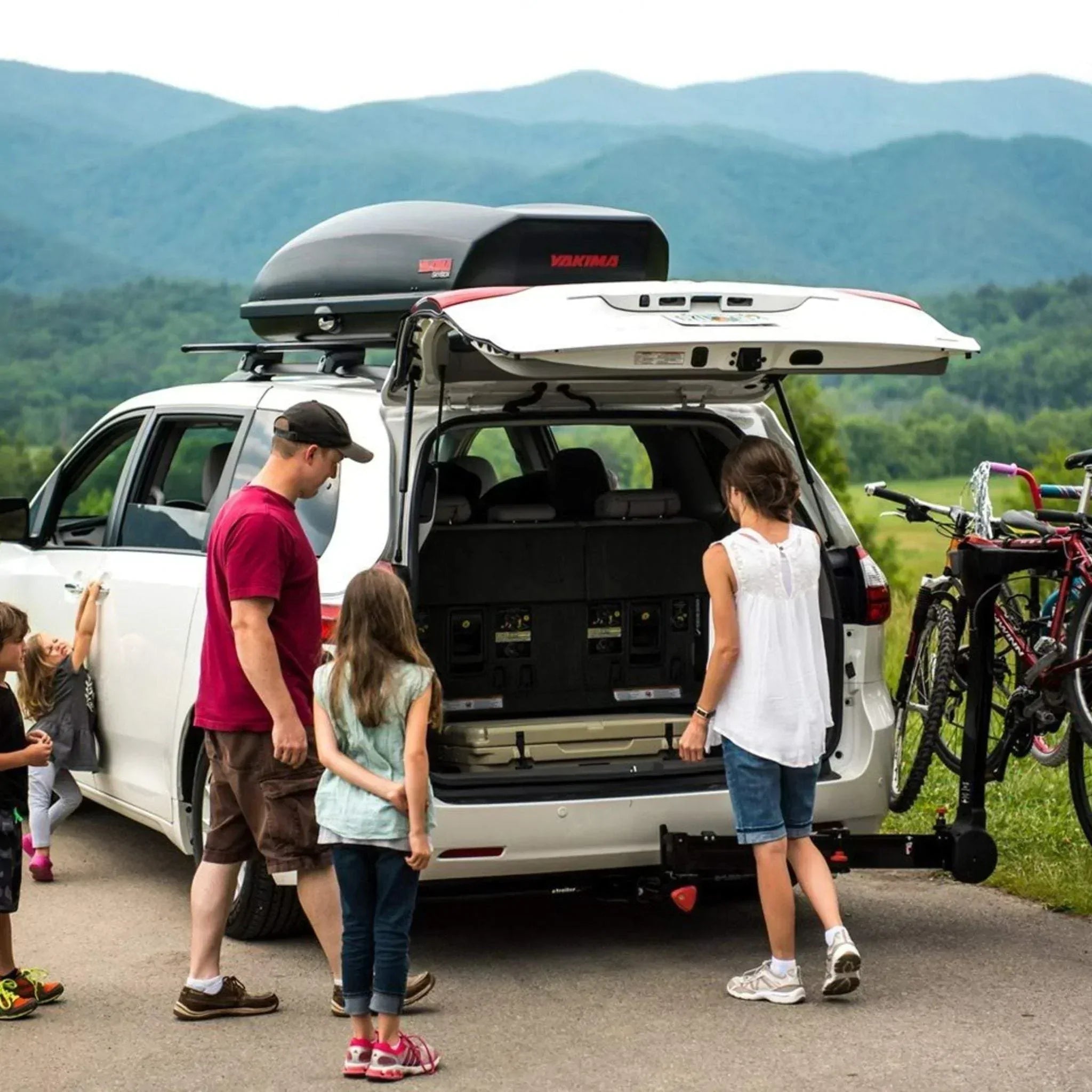 YAKIMA FullSwing Premium Swing-Away Hitch Bike Rack - 8002465