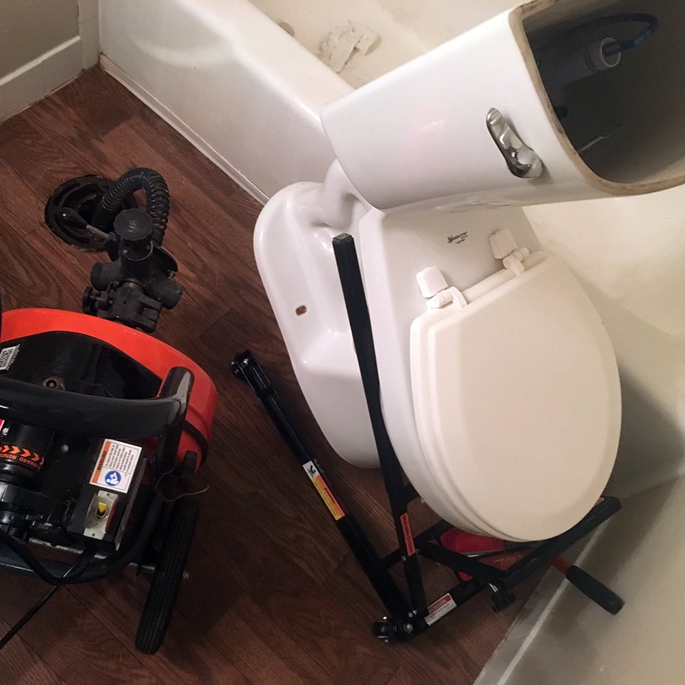 Toilet Master Jack 40275 Universal Fit Toilet Master Jack