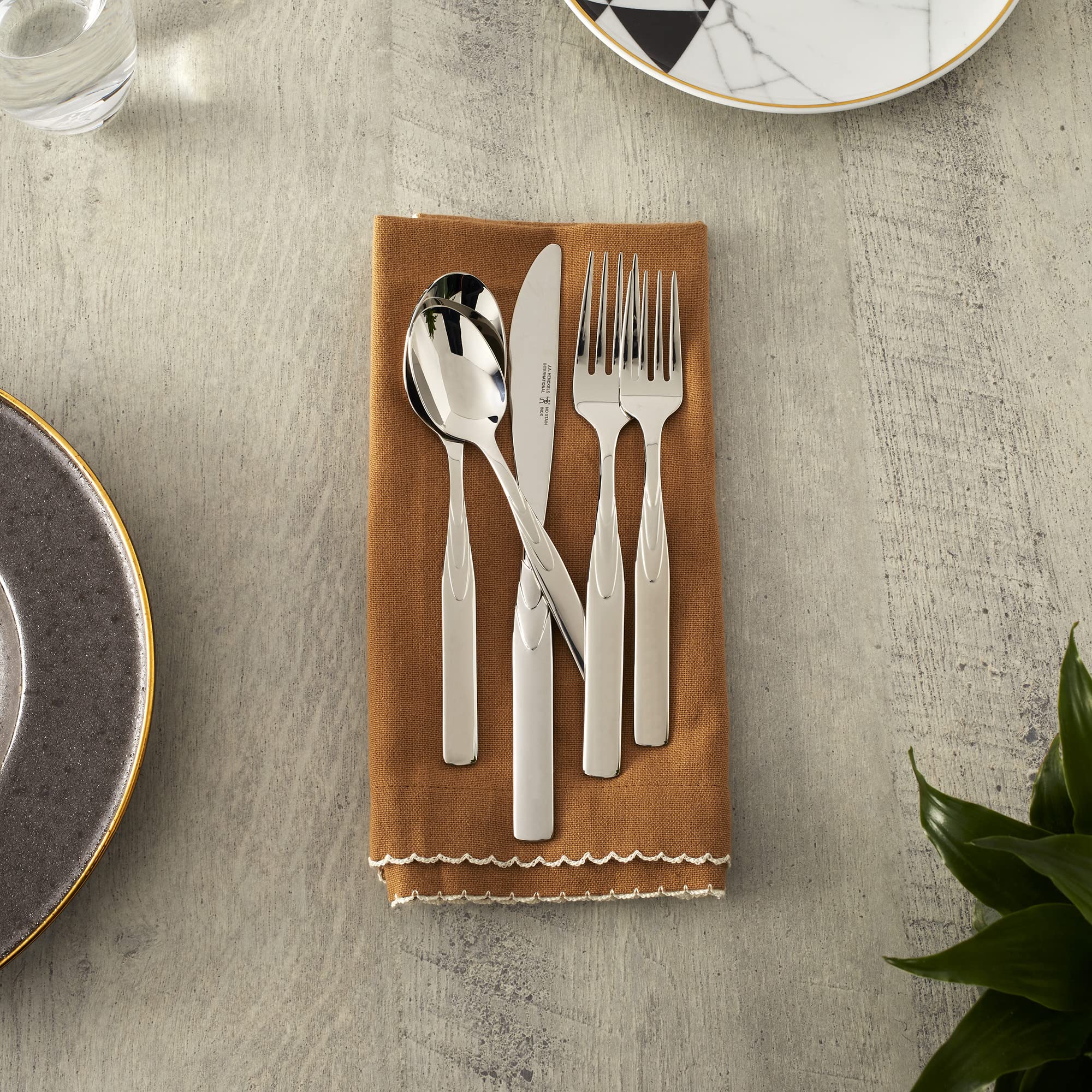 J Henckels Classic 45 Piece Flatware