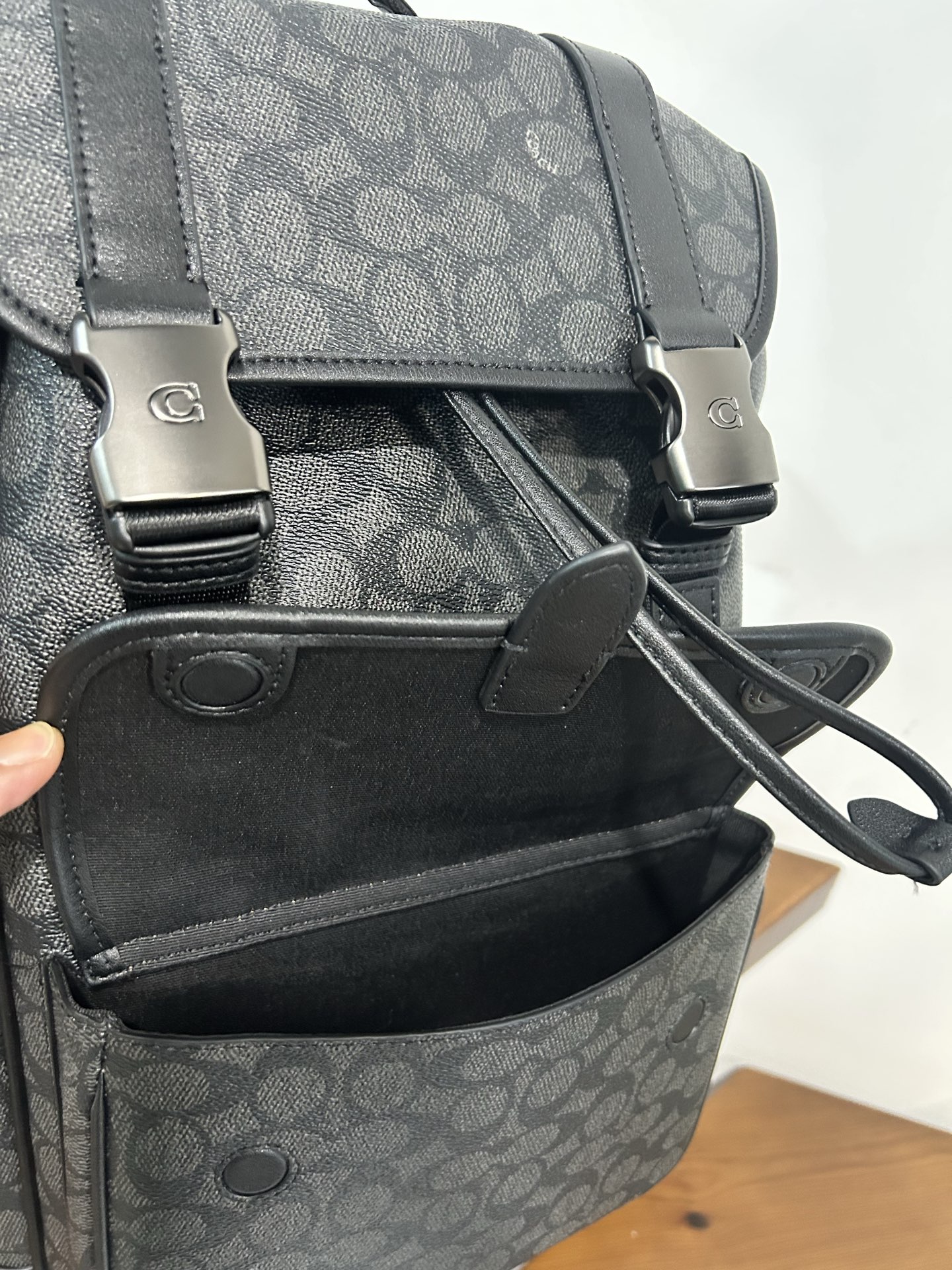 Men Handbag CU201  CU072 LEAGUE FLAP BACKPACK IN SIGNATURE CANVAS
