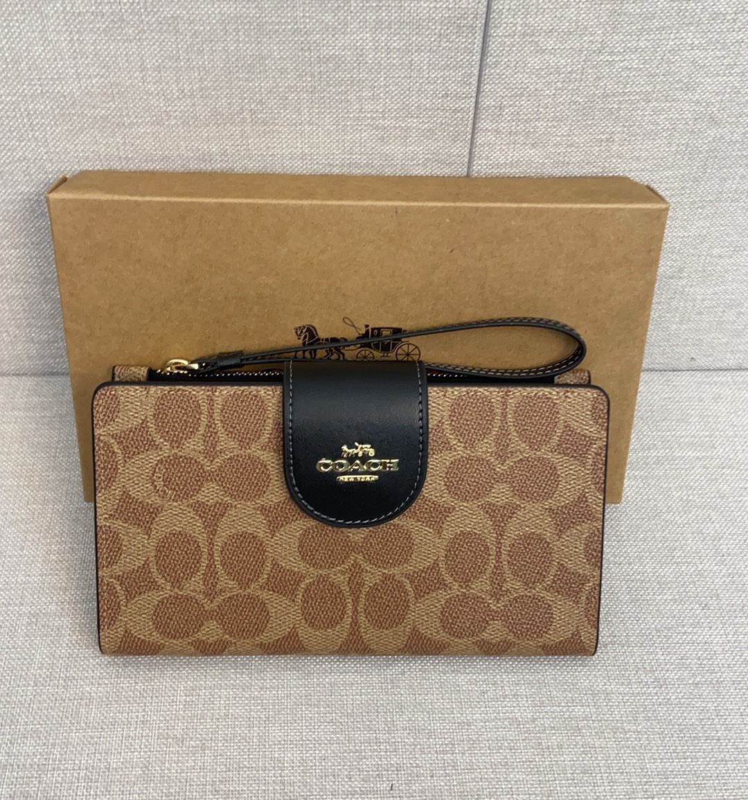 women handbag CW780 CS441 Phone Wallet In Signature Canvas Wristlet