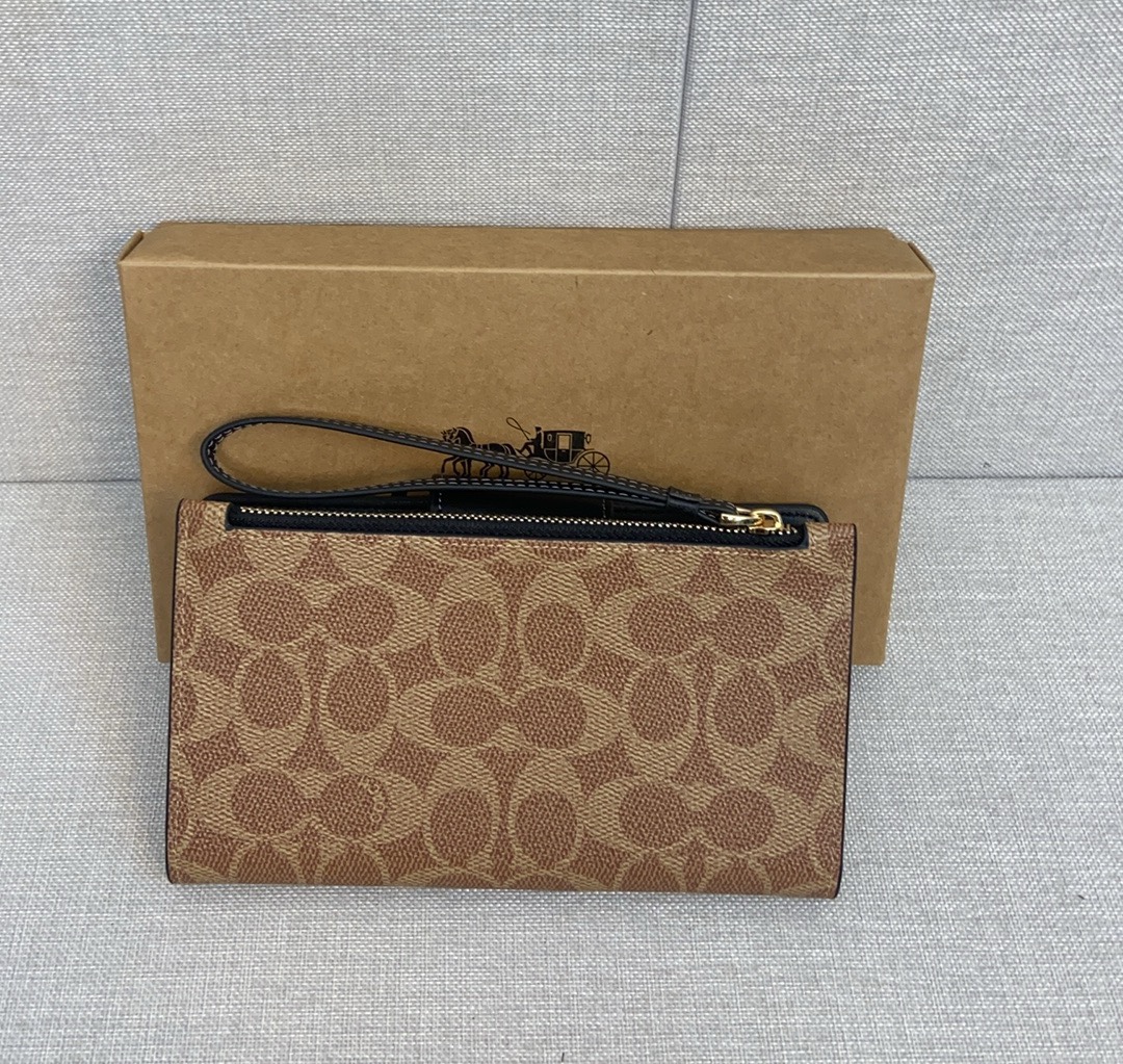 women handbag CW780 CS441 Phone Wallet In Signature Canvas Wristlet