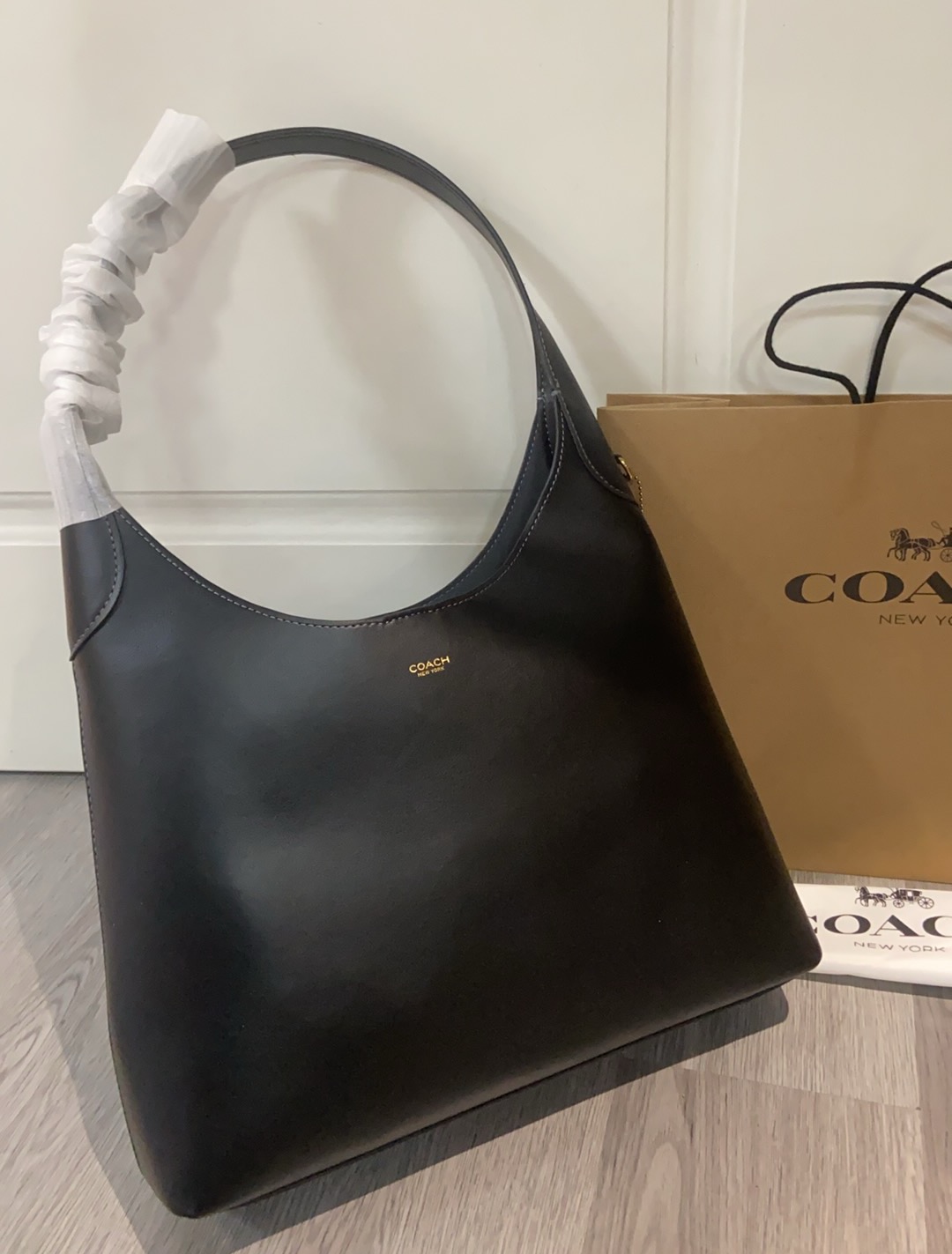 Women Handbag CCU00 CCU01 BROOKLYN 34 SHOULDER BAG