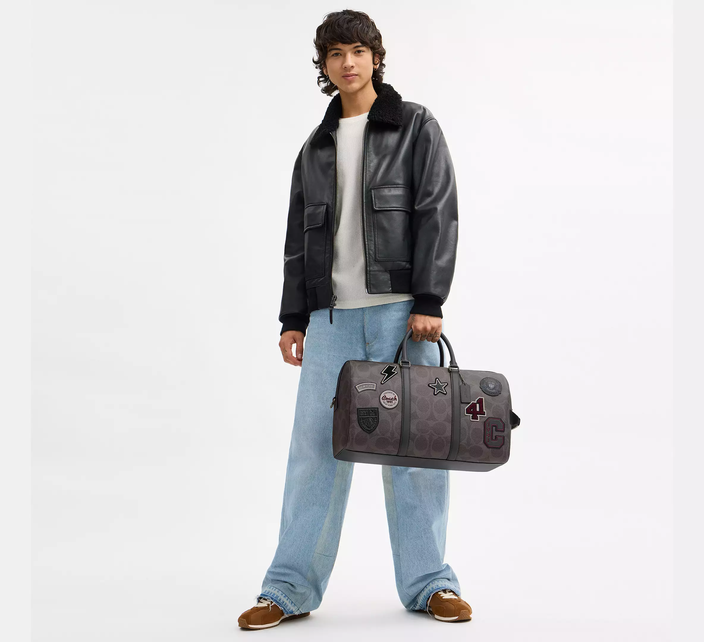 Men Handbag CCG42 Venturer Travel Bag In Maxi Signature Canvas With Patches