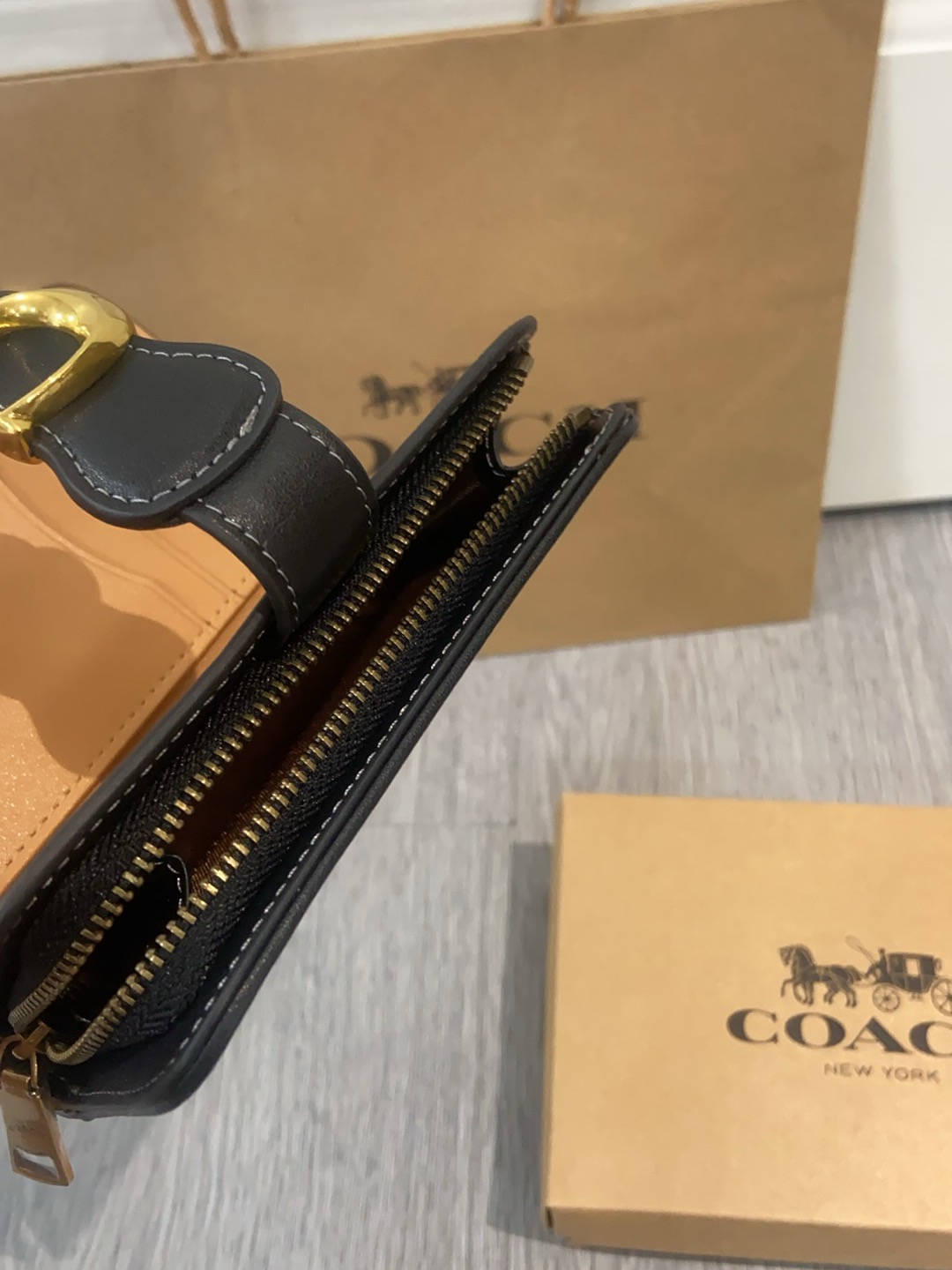 Women Wallet  Counter Tabby  CA193 CA196 CA937 Multi-slot Wallet