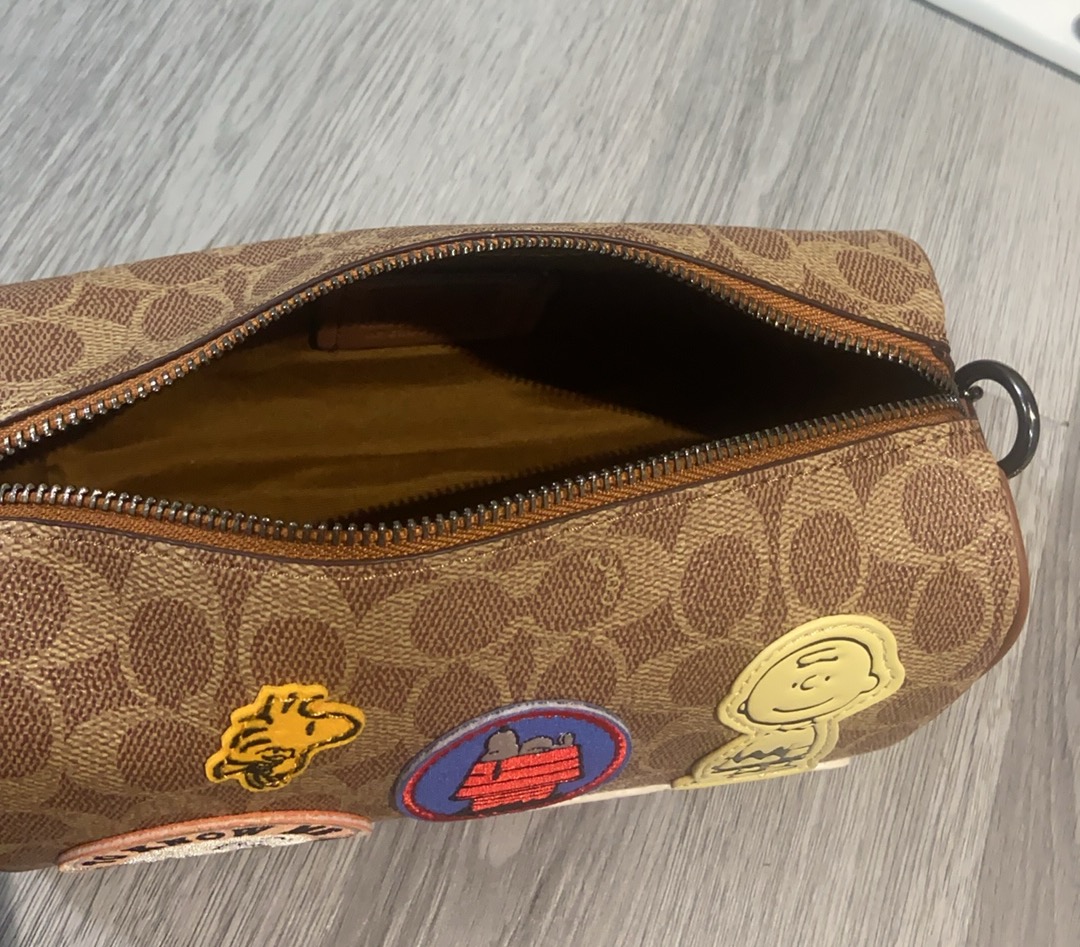 COACH x PEANUTS CBS96 Axel Crossbody Bag Signature Canvas Patch CBS96 Snoopy