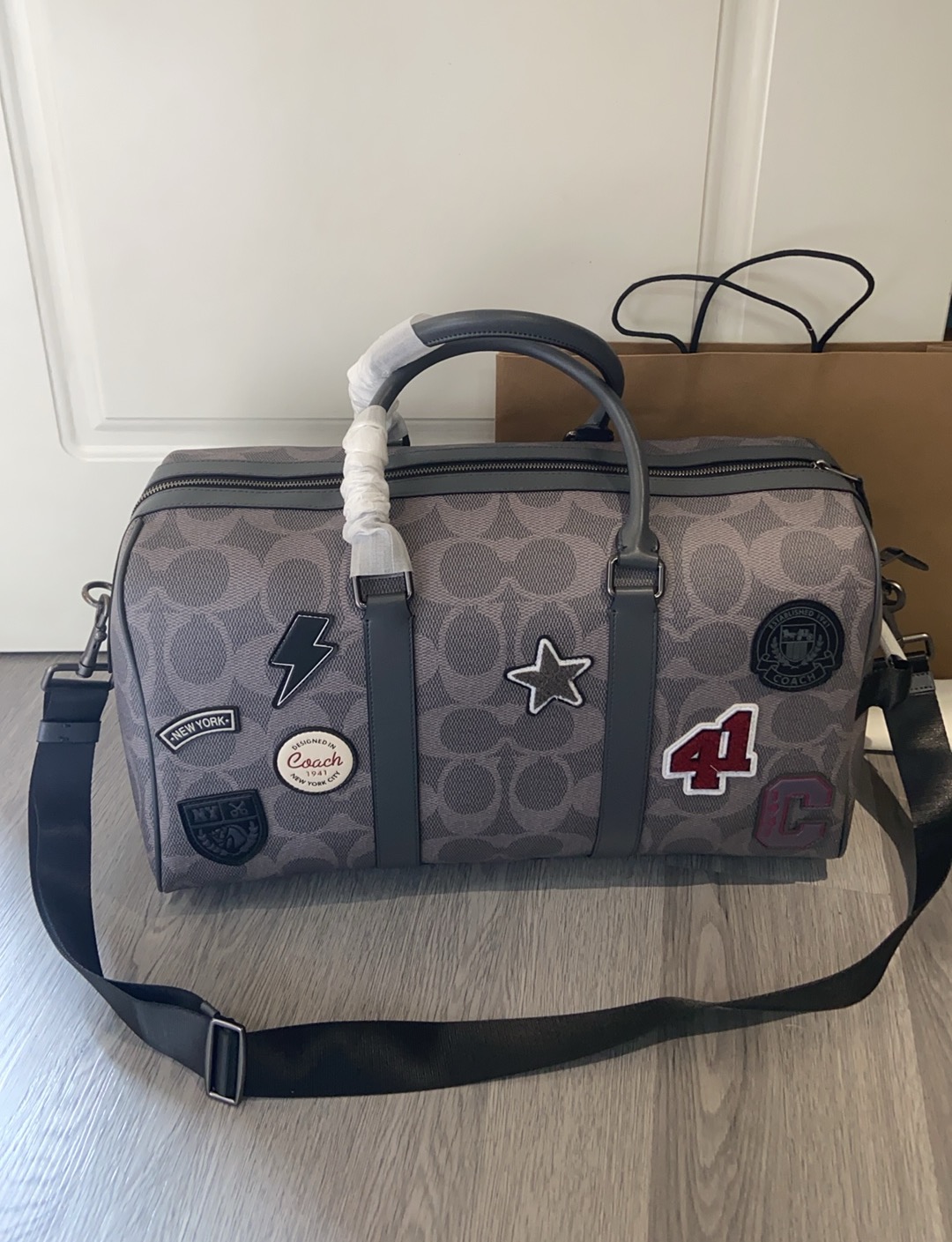 Men Handbag CCG42 Venturer Travel Bag In Maxi Signature Canvas With Patches