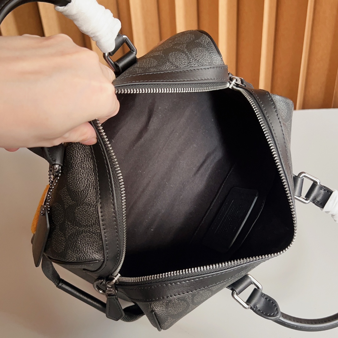 CY821 Rowan Crossbody Women Men Handbag Sling Boston GOTHAM 24 Luggage Bag