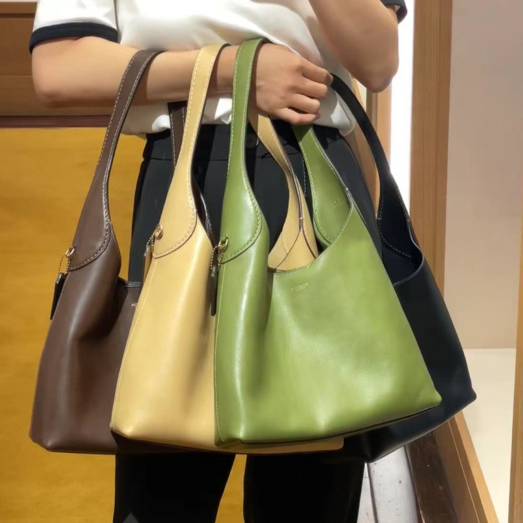 CU068 CU044 CW637 Brooklyn 28 Shoulder Bag Women Crossbody Sling Shoulder Handbag