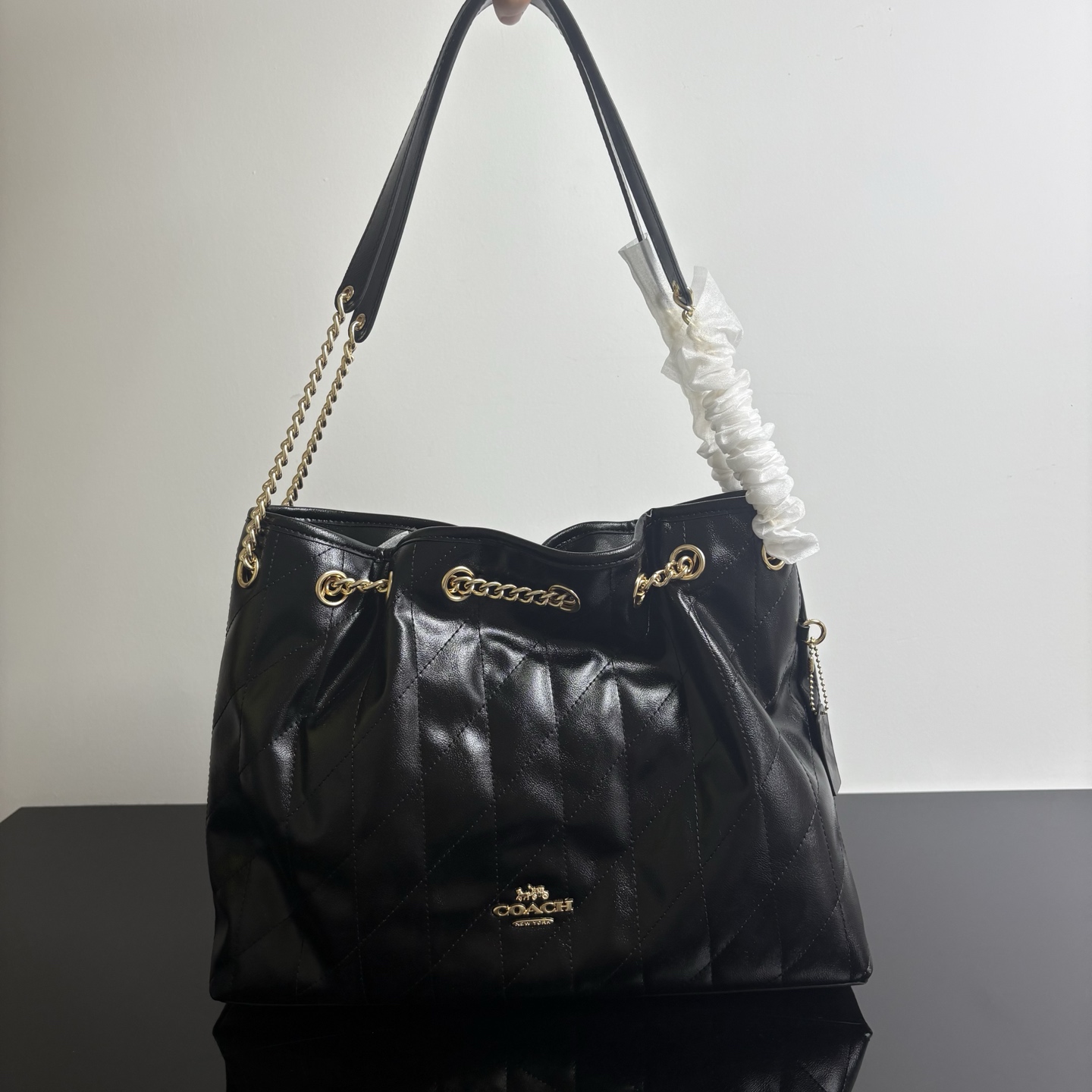 CCZ79 CCZ80 CDR00 EVELYN Drawstring Hobo Bag Chain Tote Bag
