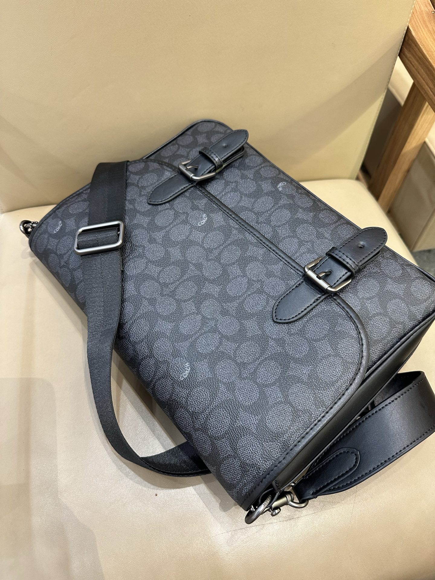 CAH91 CAH92 HITCH Men's Shoulder Messenger Bag