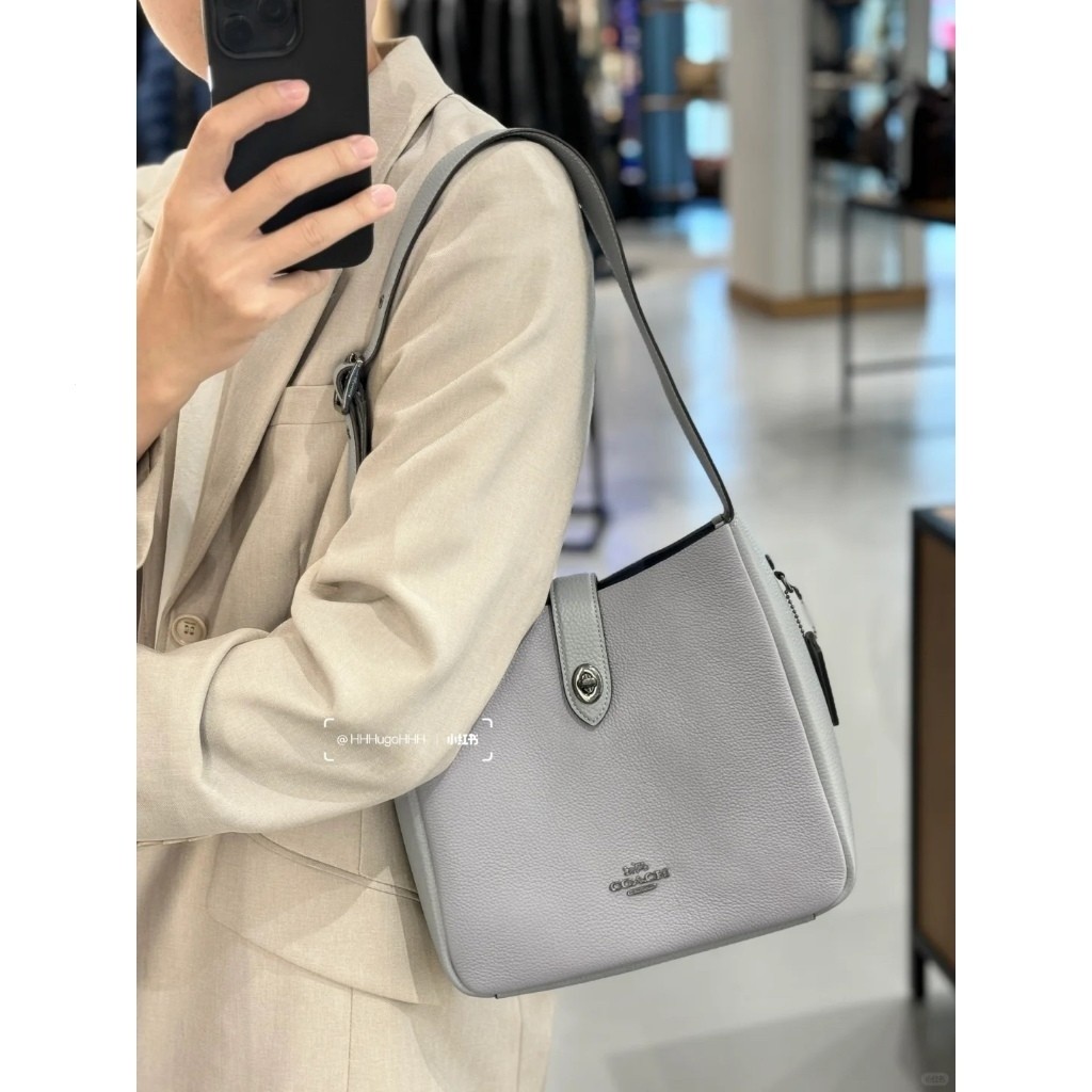 CW003 CW002 HADLEY  October New Product Hadley Hadley Shoulder Bag