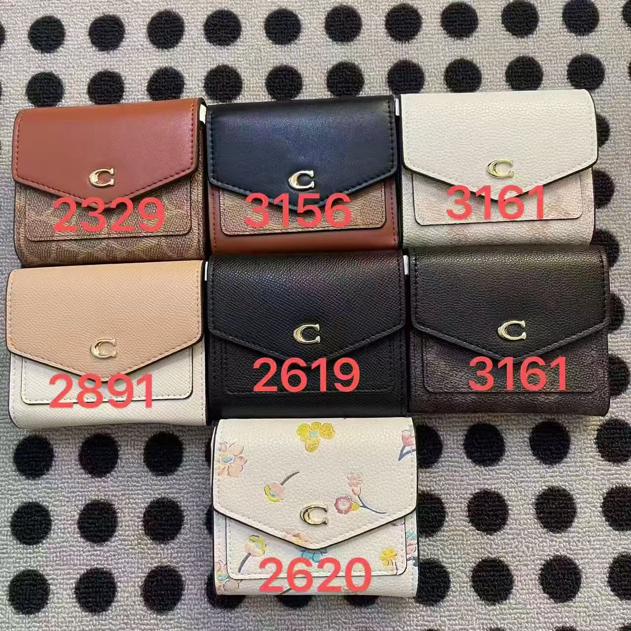 C2619 C2620 C3156 C2329 C3161 Wyn Small Wallet In Colorblock Floral Women Fold Short Purse