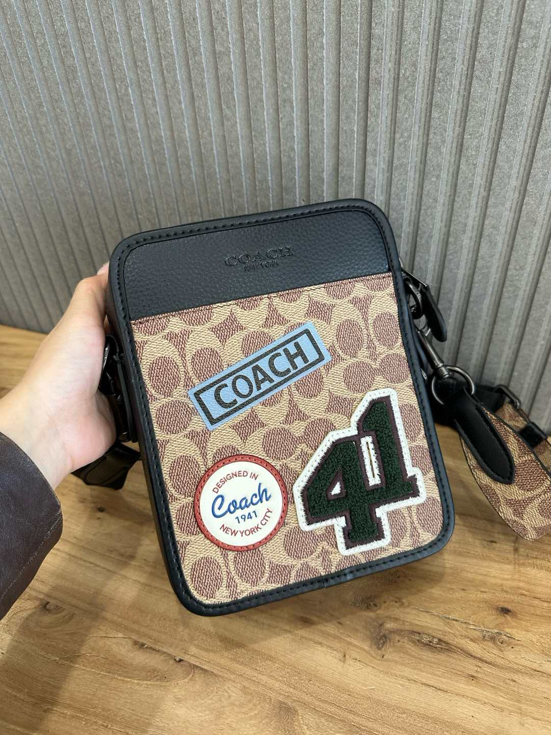 CY894 CY895 Men's Bag New Style Classic Logo Presbyopia SULLIVAN Men's Shoulder Messenger Bag