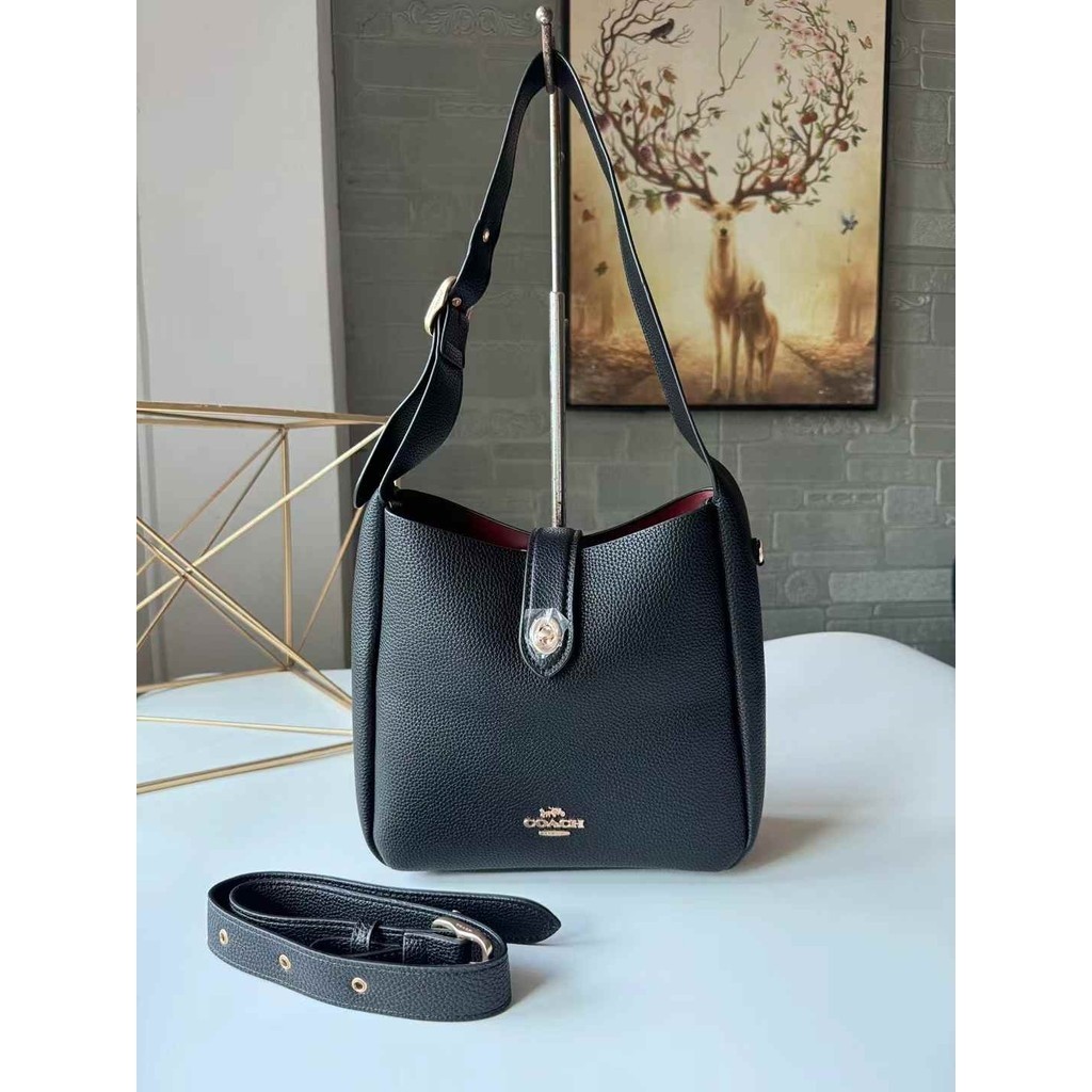 CW003 CW002 HADLEY  October New Product Hadley Hadley Shoulder Bag