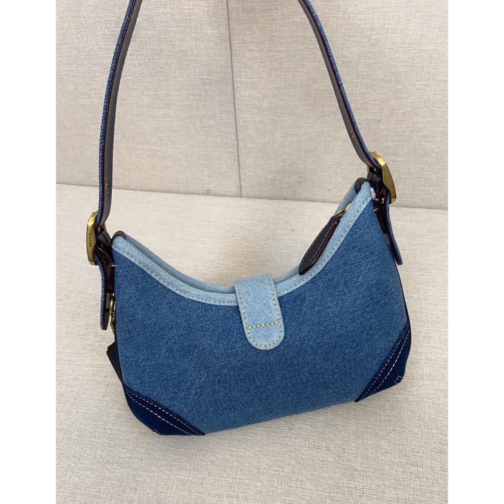 CW647 CW642 CBF16 CY934 Hamptons Hobo Shoulder Messenger Bag Female Simple Commuter Underarm Bag