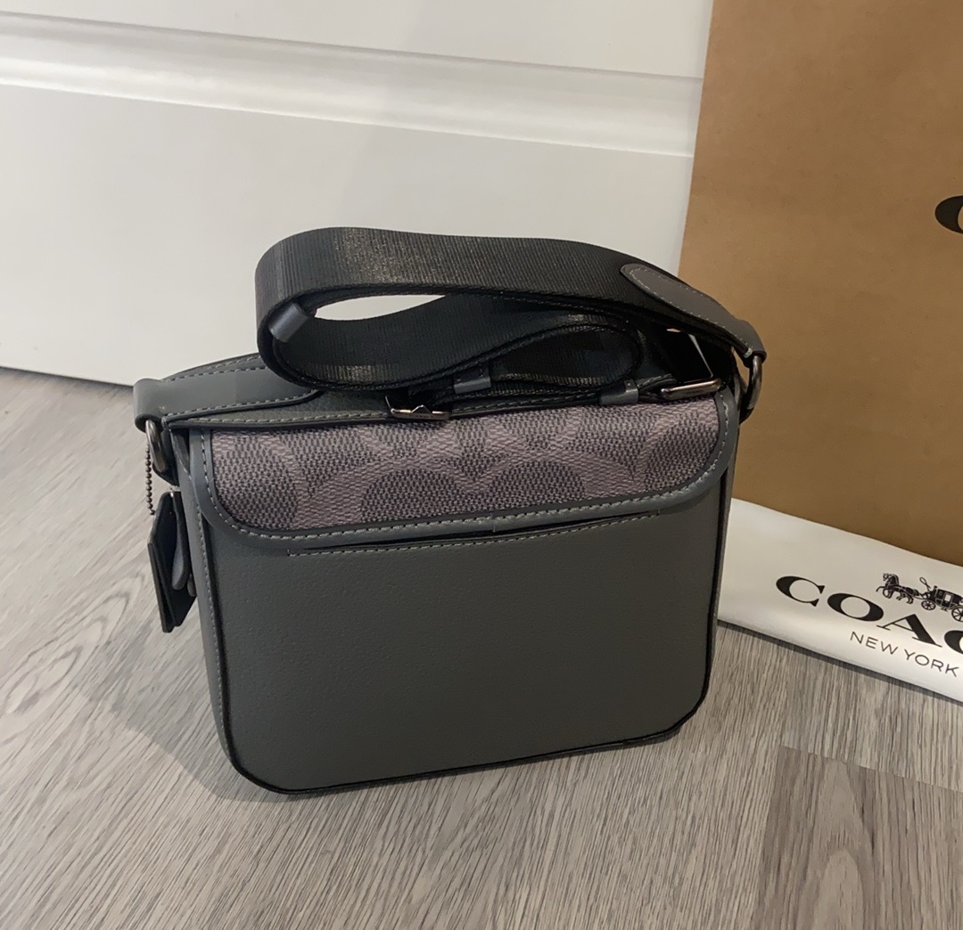 Coach X Peanuts CBI41 CCG29 Sullivan Flap Crossbody Bag In Signature Canvas With Patches