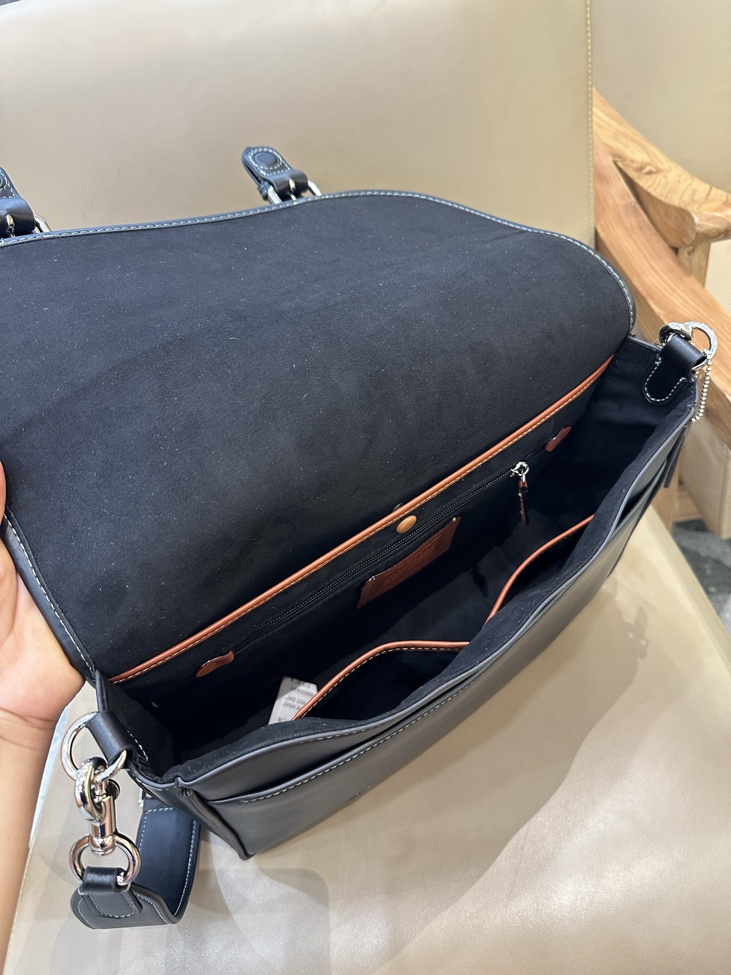 CAH91 CAH92 HITCH Men's Shoulder Messenger Bag
