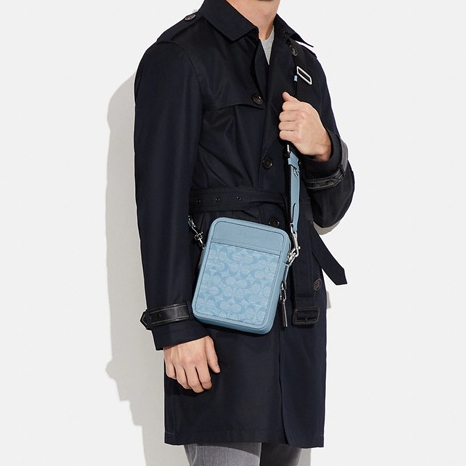 CC009 CC090 CG996 CH060 CP177 CJ670 Sullivan Crossbody Women Men Sling Box Camera Bag