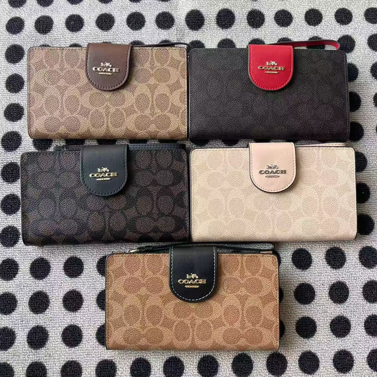 women handbag CW780 CS441 Phone Wallet In Signature Canvas Wristlet