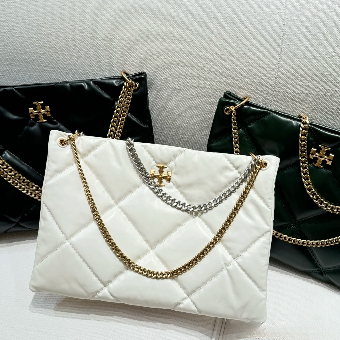 Women Handbag 155235 Kira Diamond Leather Shoulder Bag
