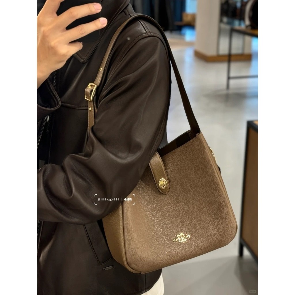 CW003 CW002 HADLEY  October New Product Hadley Hadley Shoulder Bag