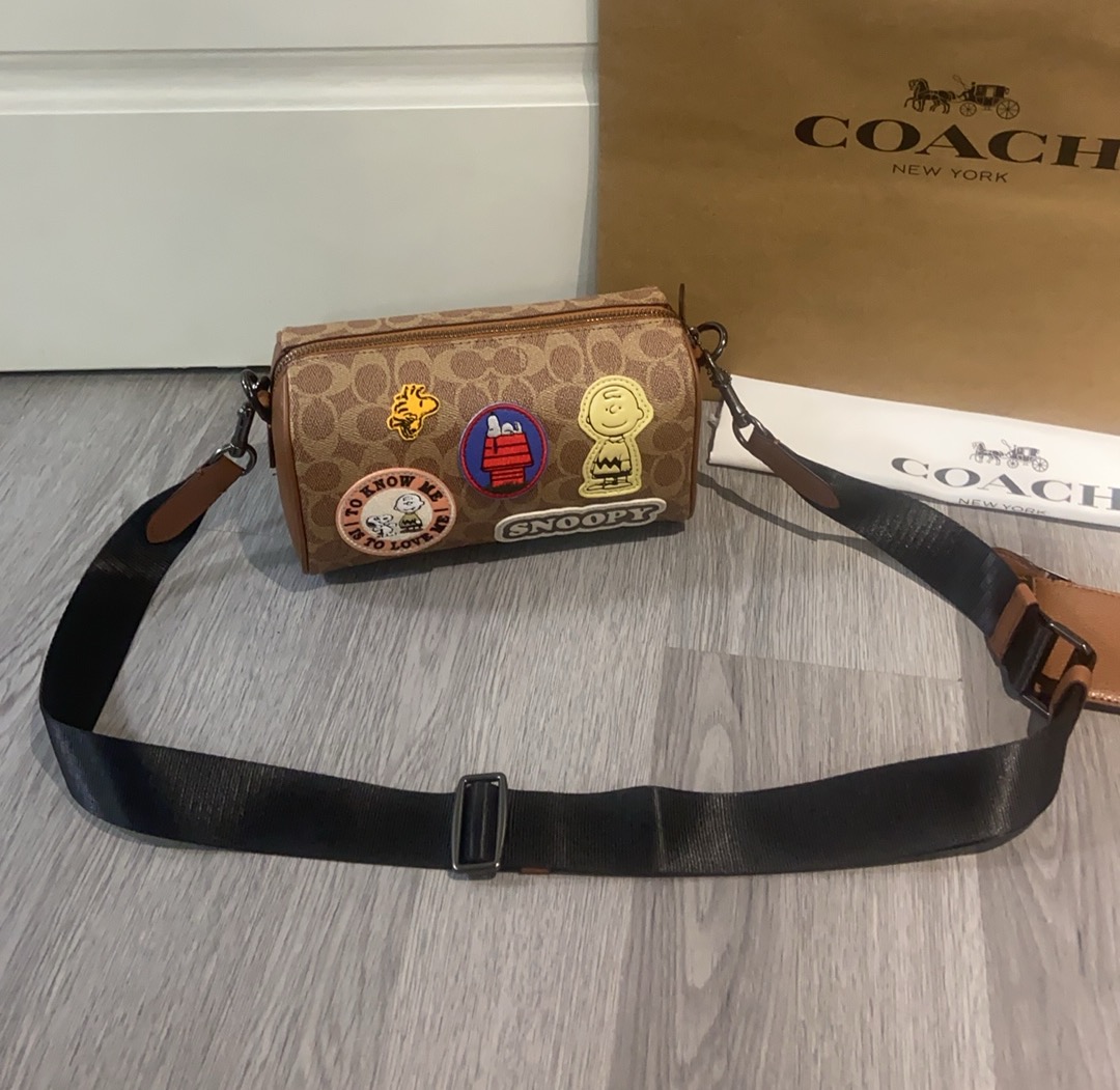 COACH x PEANUTS CBS96 Axel Crossbody Bag Signature Canvas Patch CBS96 Snoopy