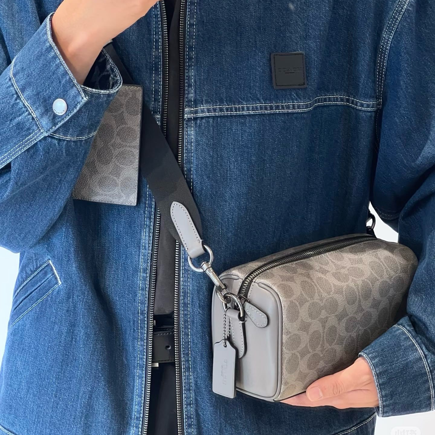 Men handbag CV762 Axel Crossbody Signature Canvas Charcoal Print Varies shouder bag