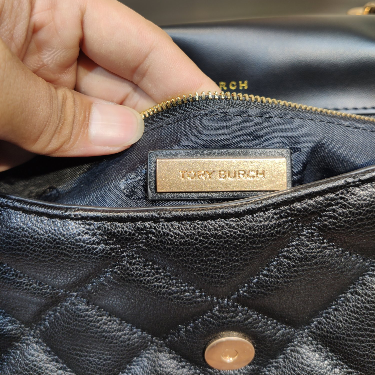 Women Handbag 82368 Willa Small Shoulder Bag
