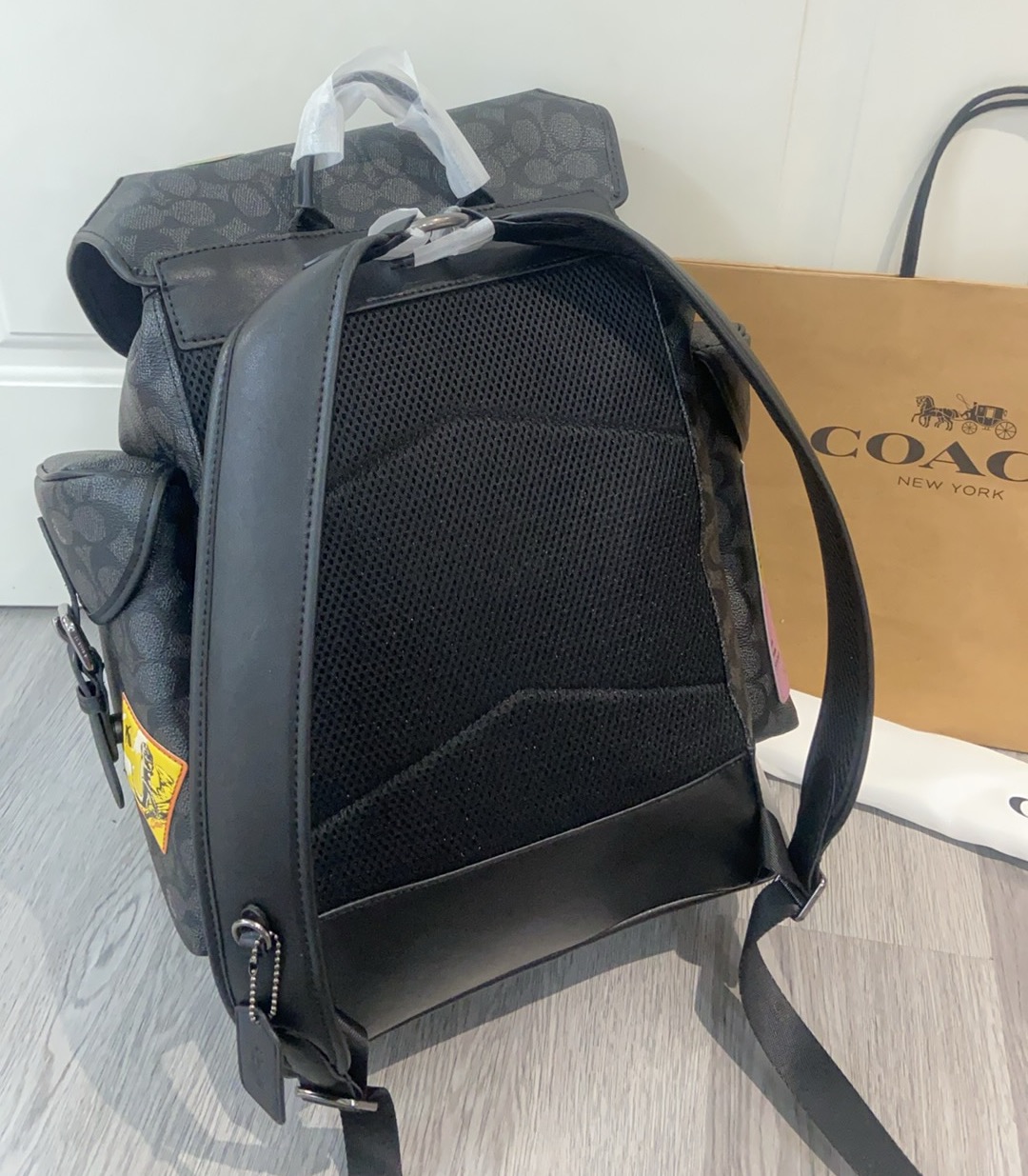 Coach CBF04 HITCH BACKPACK IN SIGNATURE CANVAS WITH PATCHES